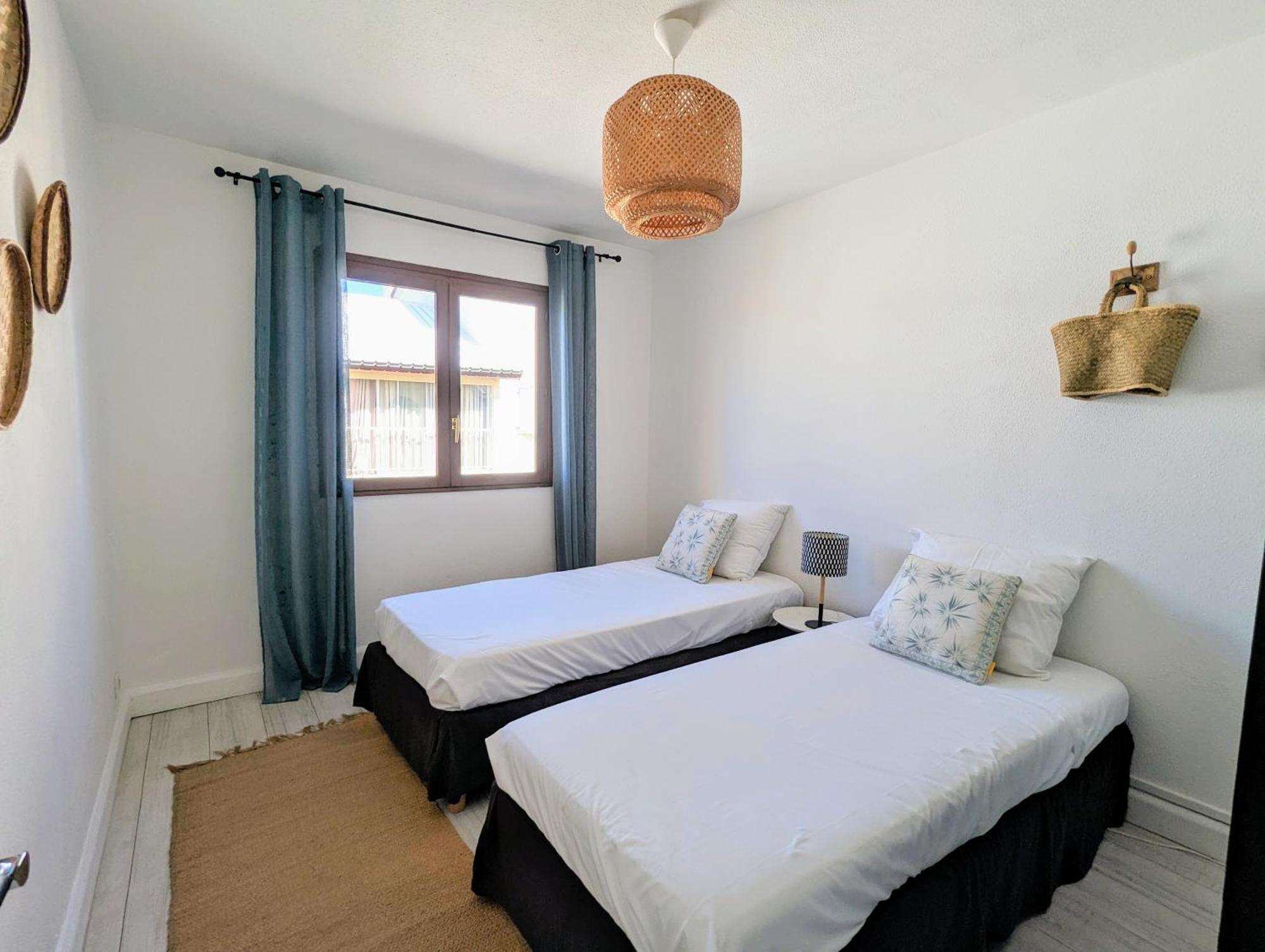 Ferienwohnung Cap Saint Gilles - T3 Vue Sur Le Port Exterior foto